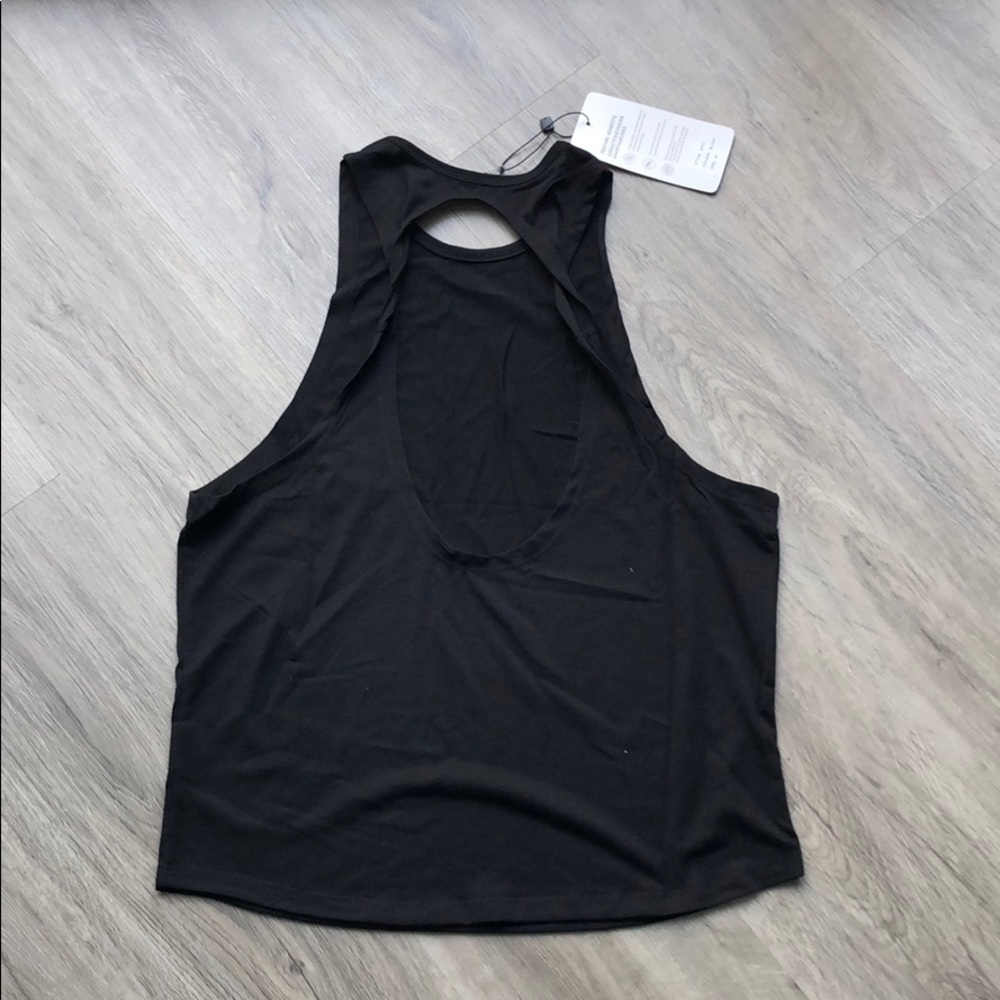NWT black yoga shirt - Picture 2 of 5